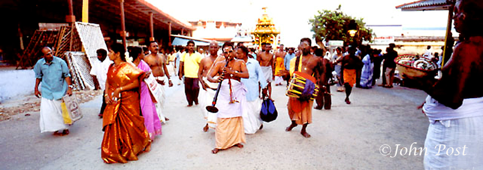 Pg 13 of book - INDIA PANORAMA by John Post