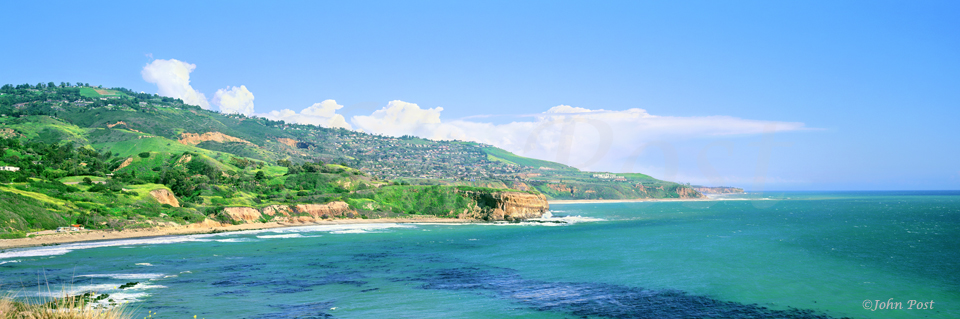 View across Abalone Cove to Inspiration point, Trump Golf Course and Pint Fermin in the distance