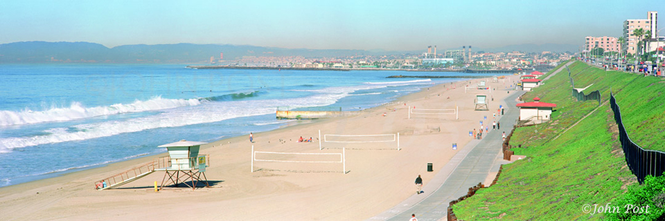 Redondo Beach, overview of beach and bikepath looking north