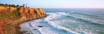 Point Vicente Lighthouse and Four waves