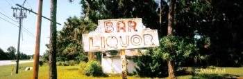 Roasdside Highway Broken Bar Liquor Sign