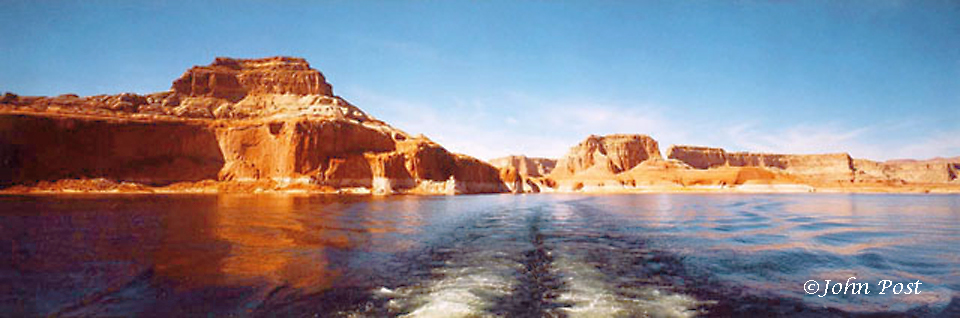 Cruising on Lake Powell