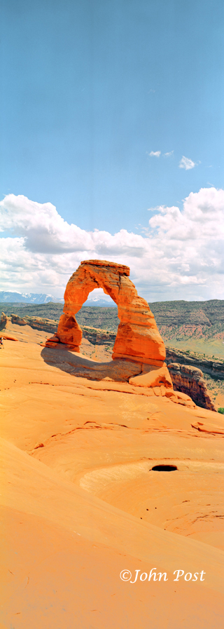 vertical view of rock Arch, Utah