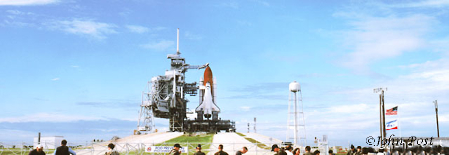 Space Shuttle Atlantis on launch pad 39B