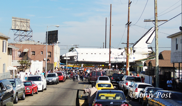 Space Shuttle Endeavour Move on Los Angeles Streets