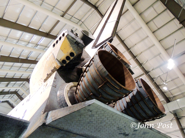 Space Shuttle Endeavour in Air and LA science museum