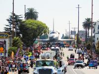 Space Shuttle Endeavour Move on Los Angeles Streets